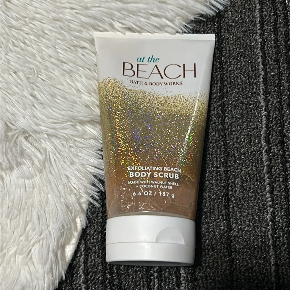 Bath & Body Works At The Beach Exfoliating Sand & Sea Salt Body Scrub 6.6 oz NEW